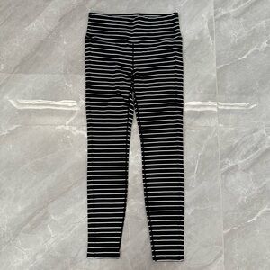 Women’s Athleta Full Length Striped Leggings Workout Athleisure Size Medium